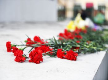 россия требует от польши извинений за осквернение могил советских воинов