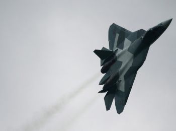 испытания новейшего российского истребителя т-50 начались в ахтубинске