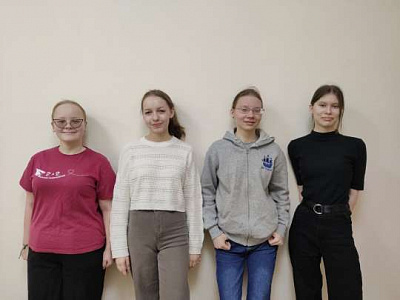 четыре российских школьницы, выигравшие европейскую олимпиаду, не попали в общий зачёт